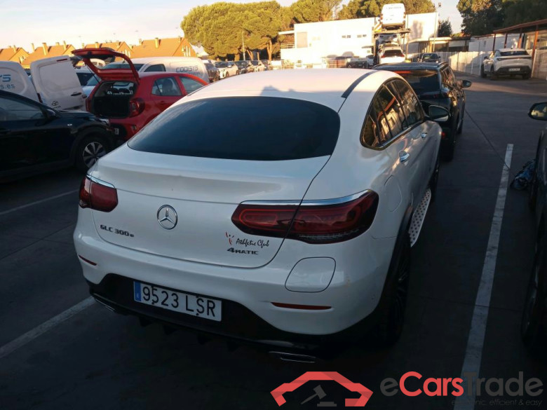 MERCEDES-BENZ GLC Coupé / 2019 / 5P / coupé GLC 300 e 4MATIC #2