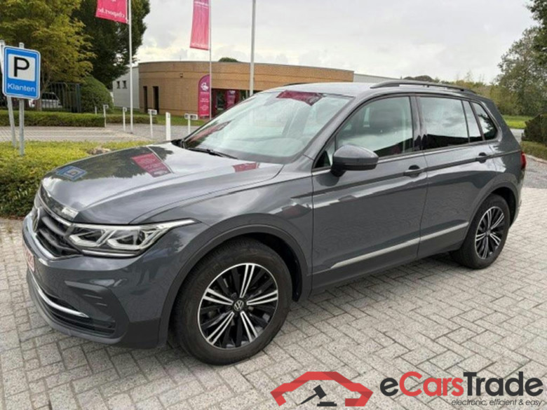 VOLKSWAGEN Tiguan 1.5 TSI Life OPF DSG