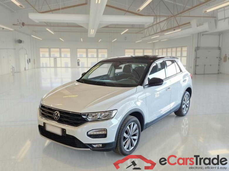 VOLKSWAGEN T-ROC / 2017 / 5P / SUV 2.0 TDI SCR STYLE DSG