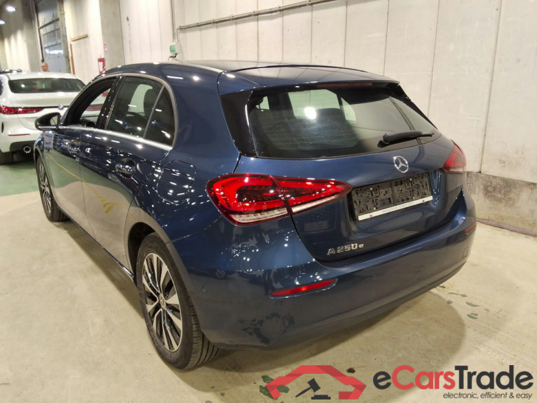 MERCEDES-BENZ A-CLASS 1.3 A 250 E DCT BUSINESS SOLUTION #2