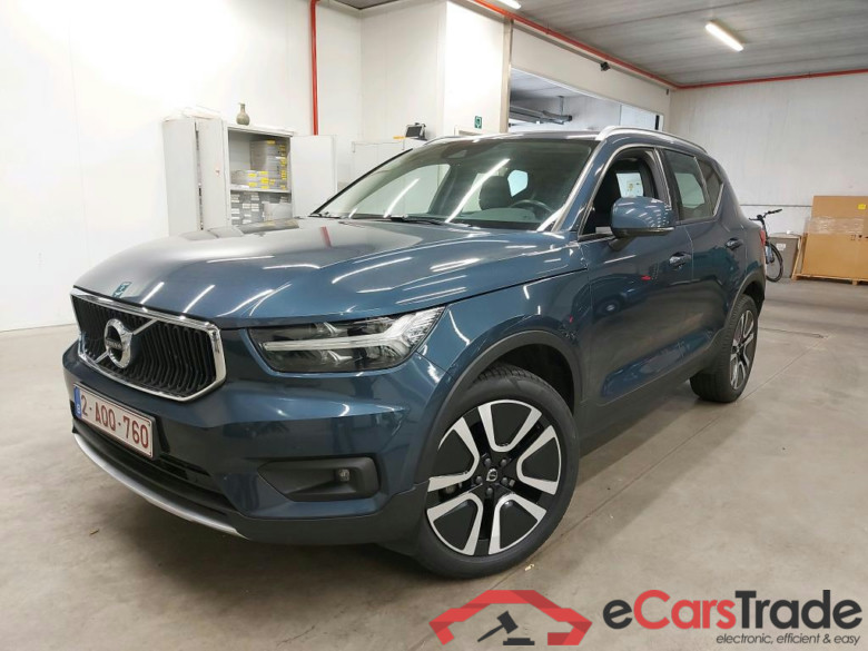 VOLVO - VOL XC40 T2 129PK Momentum Pro * PETROL *