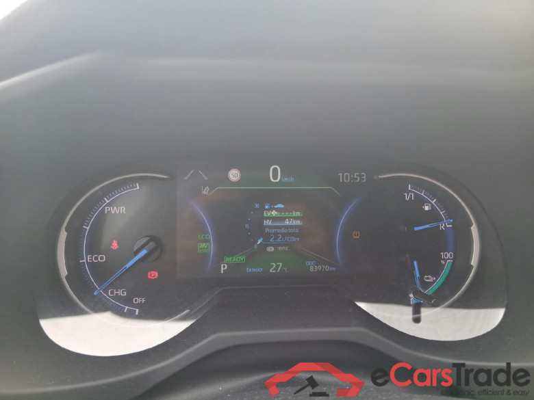 TOYOTA Rav4 / 2018 / 5P / todoterreno 2.5l PLUG-IN 300PH (e-CVT) Style Plus #4