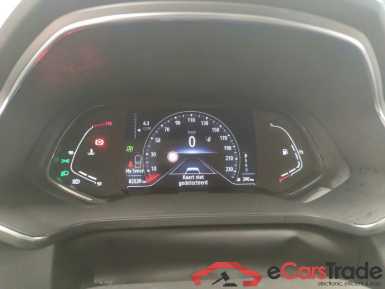 Renault Captur TCe 140 EDC GPF Intens 5d #6