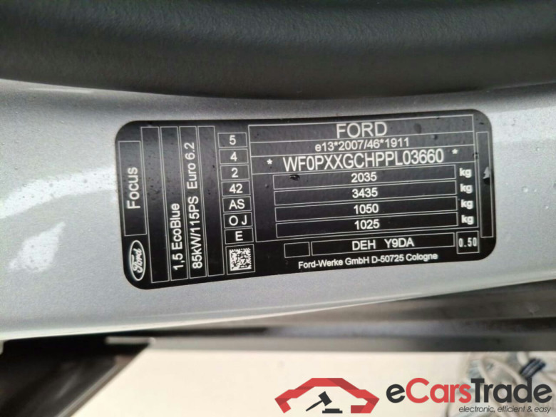 FORD Focus Wagon 1.5 EcoBl. Titanium AUT #4