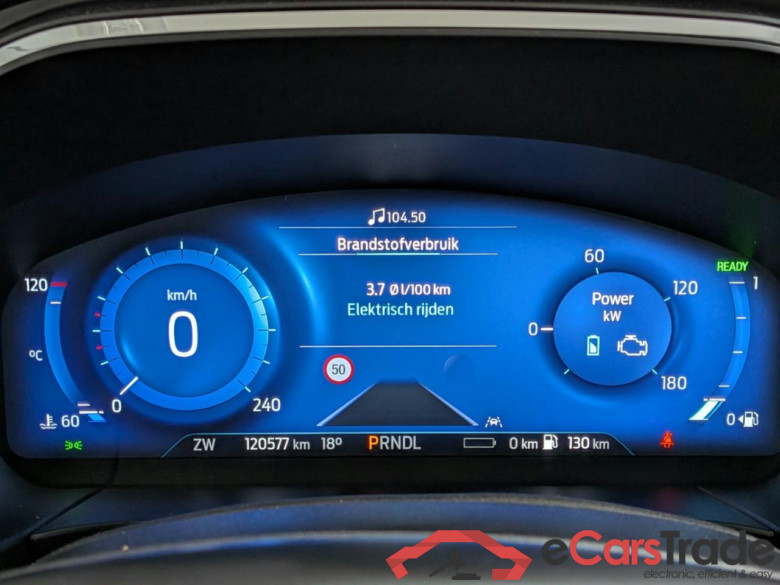 FORD Kuga 2.5 PHEV Vignale #6
