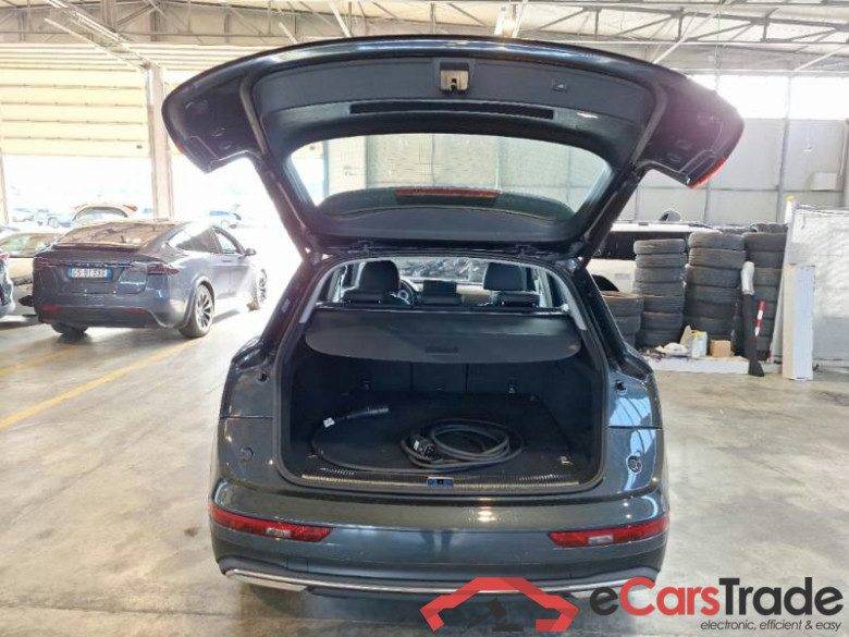 AUDI Q5 / 2020 / 5P / SUV 50 TFSI E BUSINESS QUATTRO S TRONIC #5