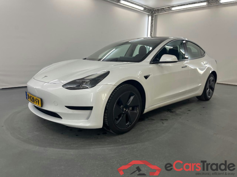 Tesla Model 3 Standard RWD Plus 60 kWh