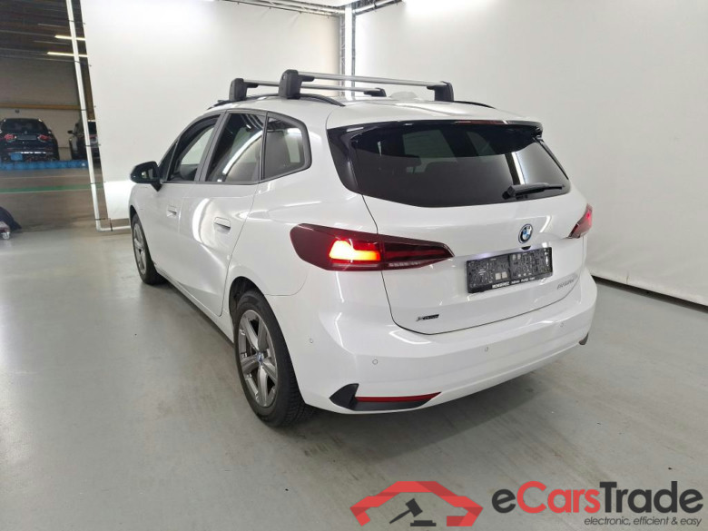 BMW 225e Active Tourer Plug-In Hybrid xDrive Aut. Pano LED LC-Pro Navi-Pro Leather KeylessGo Camera Klima PDC ... #4