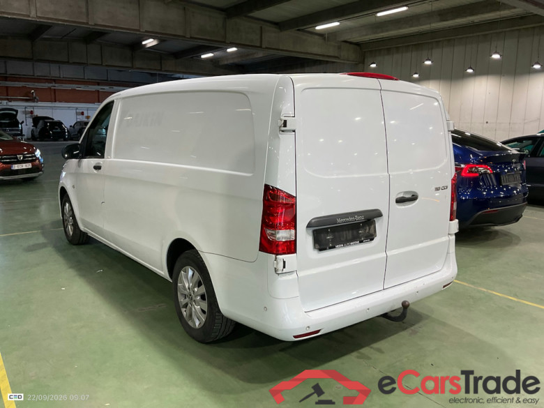 MERCEDES-BENZ VITO 116 FOURGON MWB DSL - 201 2.1 BlueTEC A2 4-Matic 7G-Tr. Pl (EU6c) #3