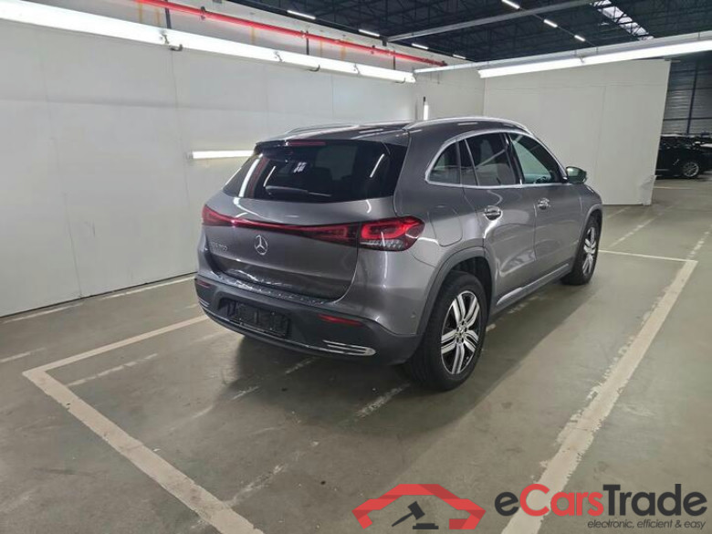 Mercedes EQA EQA EQA 250 Luxury Line 140kW/190pk  5D/P Auto-1 #4