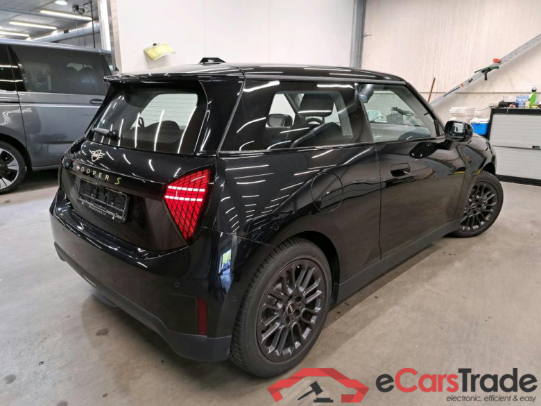 MINI - MIN COOPER SE 218PK With Climatic & Navigation & Pack XS & Cruise Control & Park Sensors Front & Rear * ELECTRIC * #2