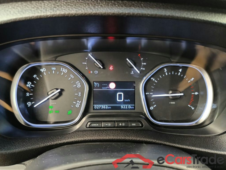 Peugeot Expert Standard L2 2.0 BlueHDi 145 EAT8 4d #6