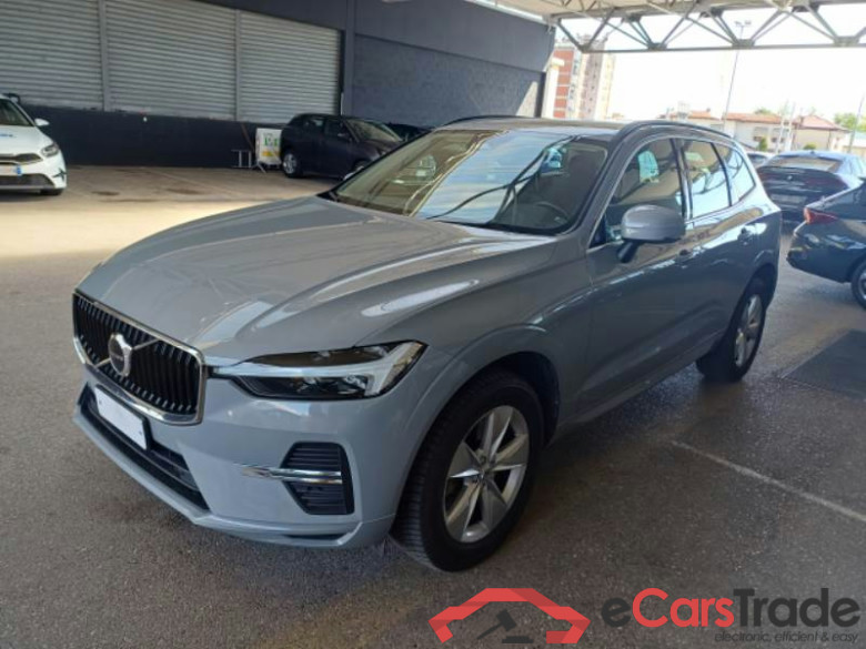 VOLVO XC60 / 2021 / 5P / FUORISTRADA B4 D AWD AUTOMATICO CORE N1 #1