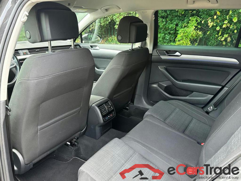 VOLKSWAGEN Passat Variant Dsl SW 2.0 TDi SCR Style Business #5