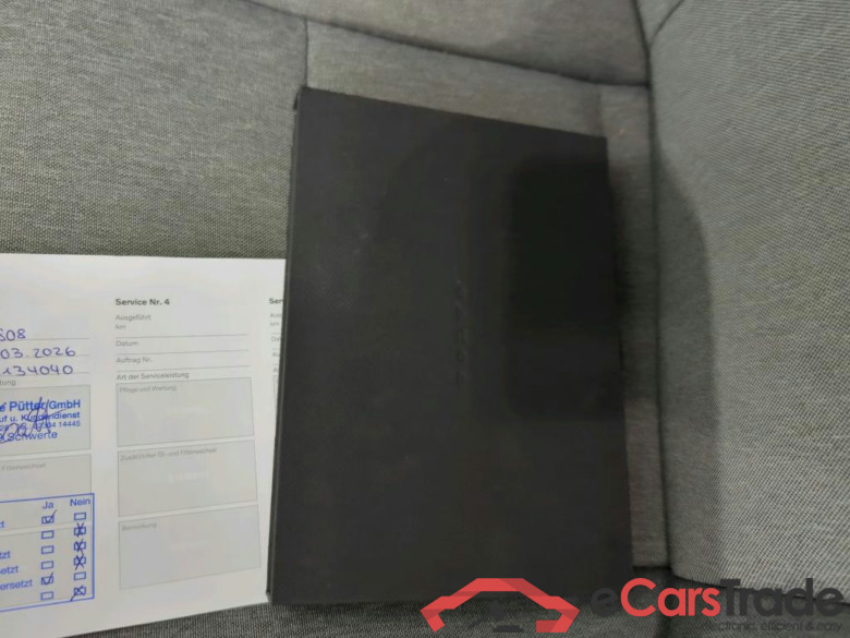 XC40 Core 2WD 2.0 120KW AT7 E6d #3