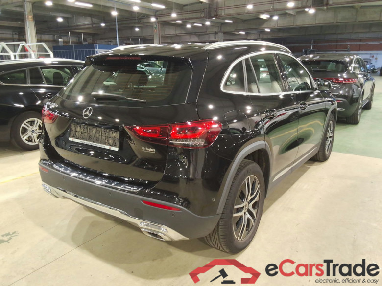 MERCEDES-BENZ GLA 1.3 GLA 250 E DCT BUSINESS SOLUTION #4