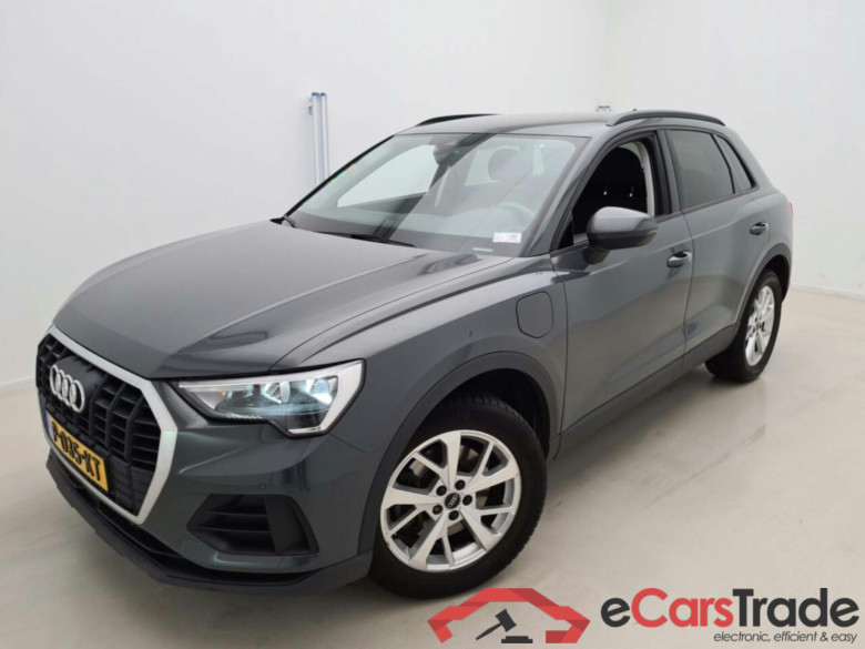 AUDI Q3 45 TFSI E BNS. ED. S-TRONIC #1