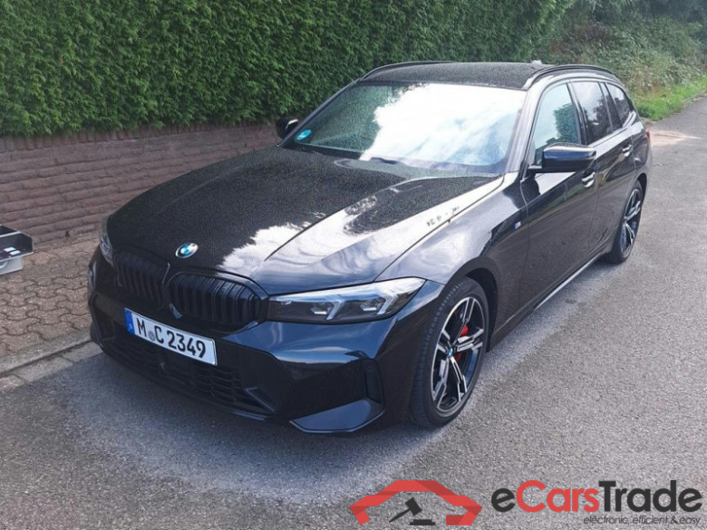 BMW 320i 