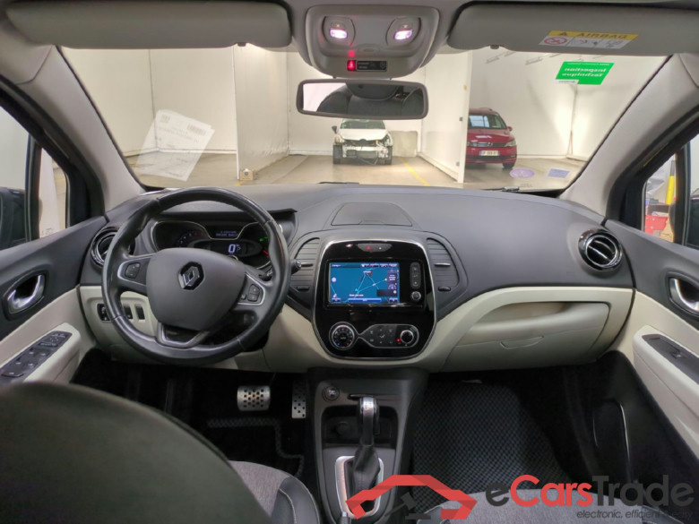 RENAULT Captur / 2017 / 5P / Crossover Intens TCe 150 EDC FAP #5