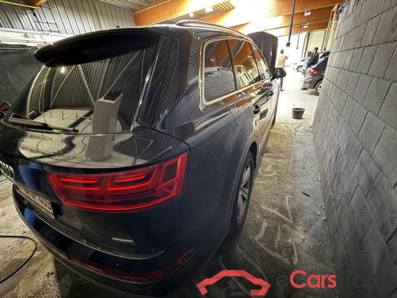 AUDI Q7 3.0 TDI quattro 155(211) kW(PS) tiptronic 8-speed #4