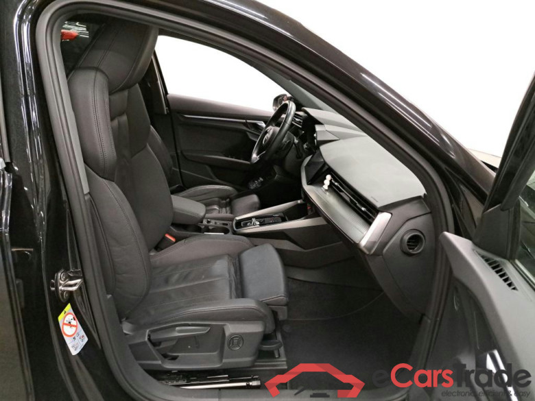 AUDI - AUD A3 BERLINE 30 TFSi 110PK S-Tronic Business Edition Pack Platinum & B&O Sound & Removable Trailer hook & Pano Roof * PETROL * #3