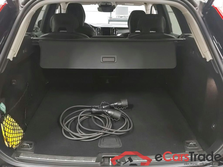 VOLVO - VOLVO XC60 T6 Recharge Geartronic Inscription 341PK 5d/p AUT (246BF130D119) #6