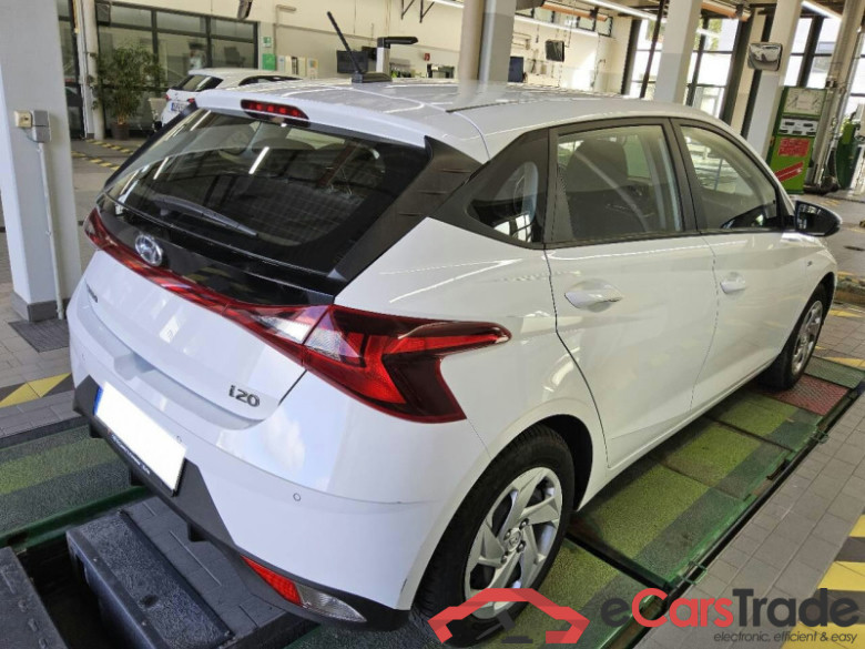 HYUNDAI i20  #6