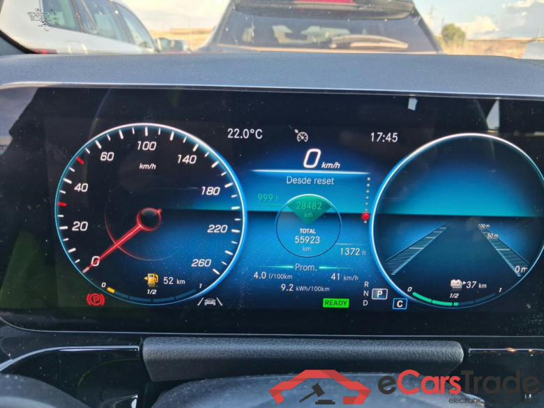 MERCEDES-BENZ GLA / 2020 / 5P / todoterreno GLA 250 e #2
