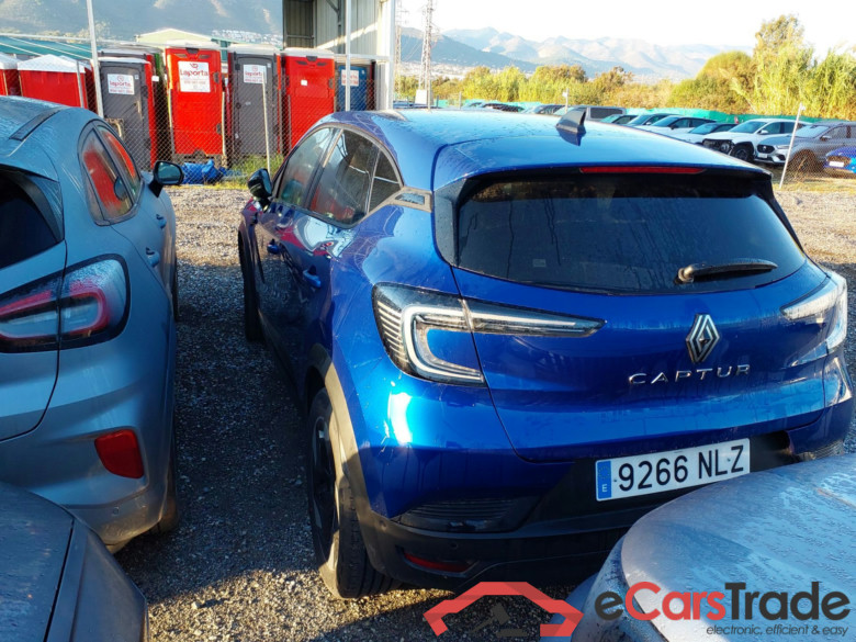 RENAULT Captur TCe 85kW 115V Techno #2