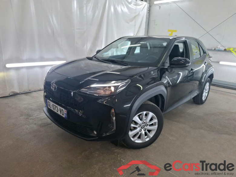 TOYOTA Yaris Cross Hybride / 2021 / 5P / SUV 1.5 HYBRID 116H DYNAMIC BUSINESS BEY AWD