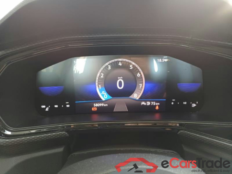 VOLKSWAGEN T-CROSS / 2019 / 5P / SUV 1.0 TSI 81KW STYLE #4