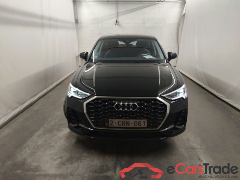 Audi Q3 Sportback 45 TFSI e S tronic 5d #5