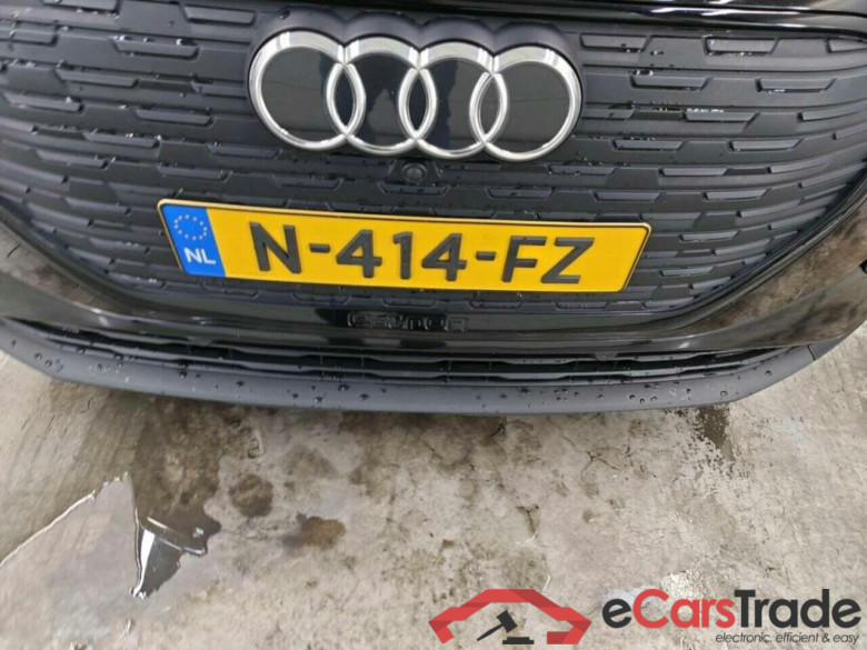 AUDI Q4 e-tron 40 L ed. Adv. 77 kWh #4