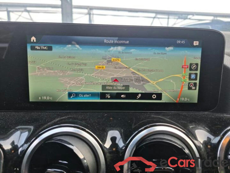 Mercedes GLA 200d AMG Aut. LED Widescreen ACC Navi Sport-Leather-Alcantara KeylessGo Camera Klima PDC ... #6
