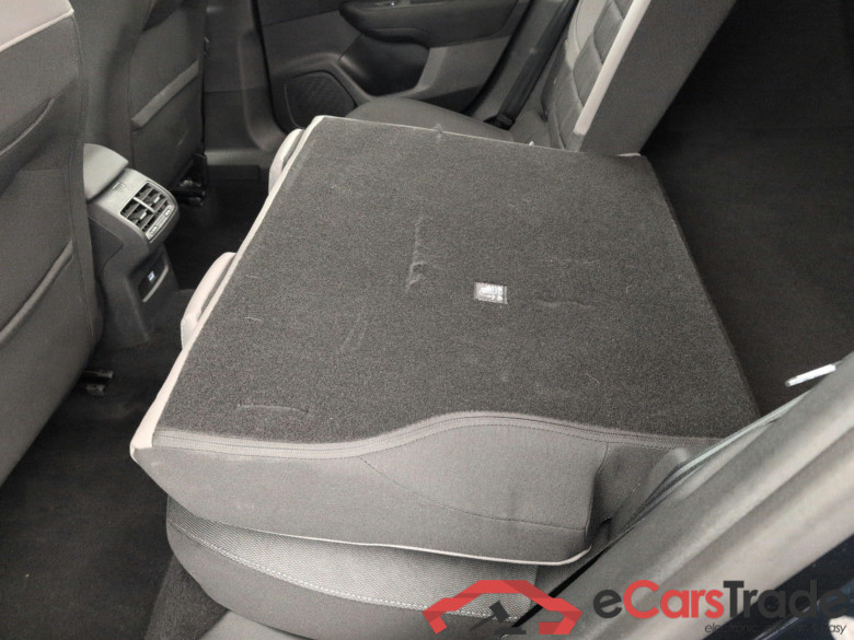 Citroen C4 Plus Hybride 145 ch e-DCS6 #4