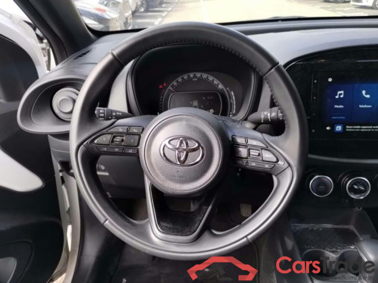 TOYOTA Aygo X 1.0 VVT-i S-CVT Play #6
