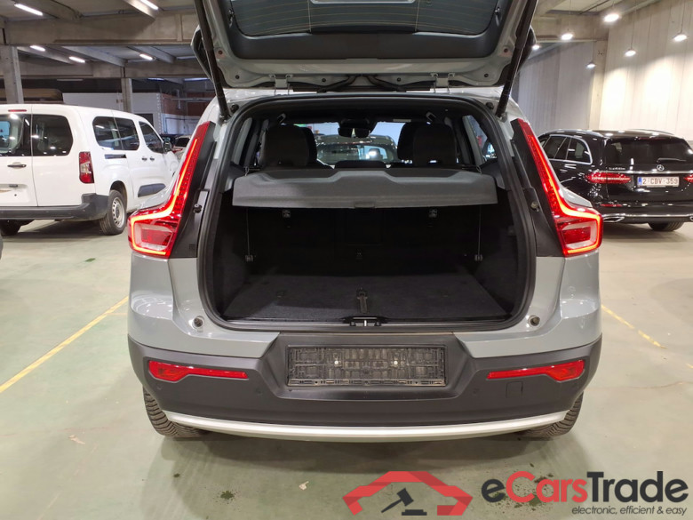 VOLVO XC40 1.5 T2 CORE AUTO #3
