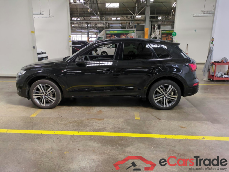 AUDI Q5 / 2020 / 5P / SUV 50 TFSI e 299 QTT S TRONIC 7 S LINE #2