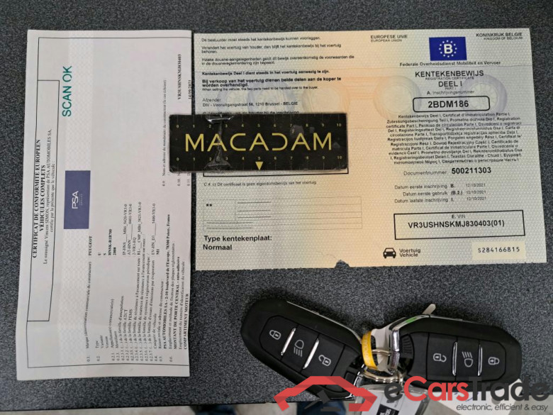 PEUGEOT - PEU 2008 1.2 Puretech 130PK Allure With Connect & Heated Seats  * PETROL * #4
