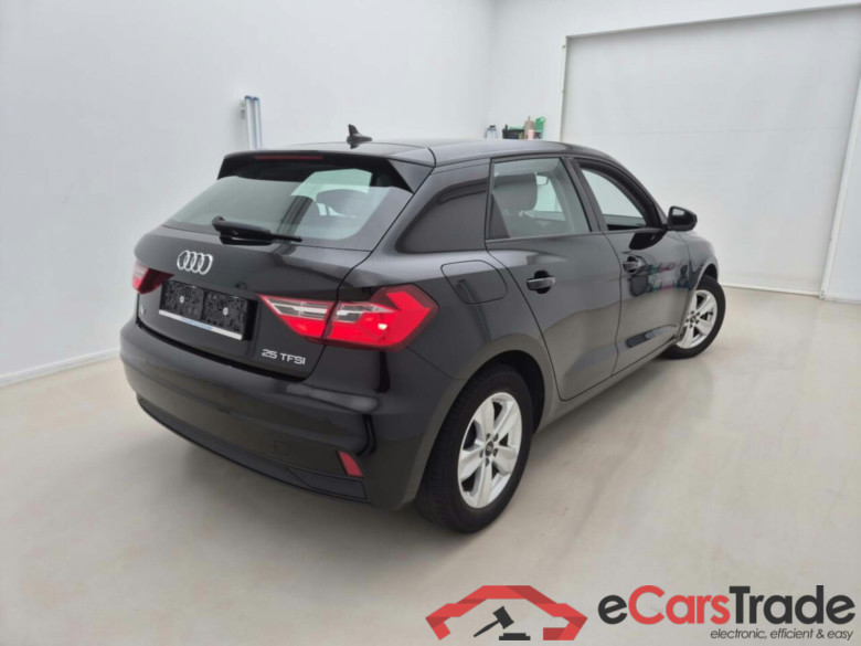 AUDI A1 SPORTBACK 25 TFSI ATTRACTION #2