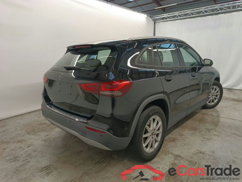 Mercedes-Benz GLA GLA 180 d Business Solution 5d #2