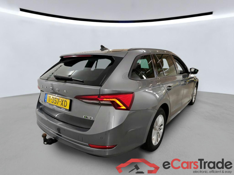 SKODA Octavia Combi 81 kW #6