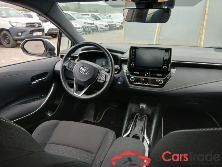 TOYOTA Corolla / 2019 / 5P / berlina con portón 1.8 125H ACTIVE TECH E-CVT #3