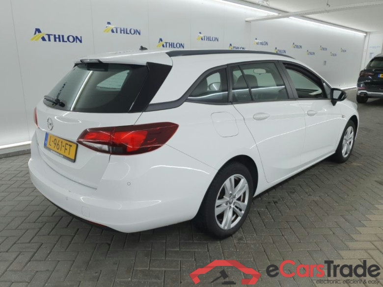OPEL Astra Sports Tourer 1.2 turbo 81kW Edition 5D #3