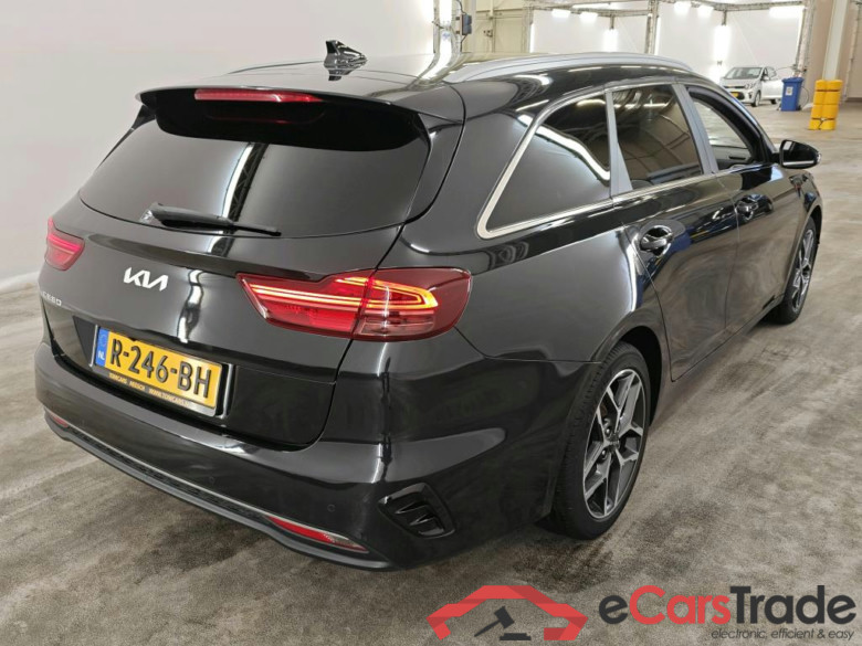 Kia Ceed Sportswagon 1.5 T-GDi DynamicLine 5d #2