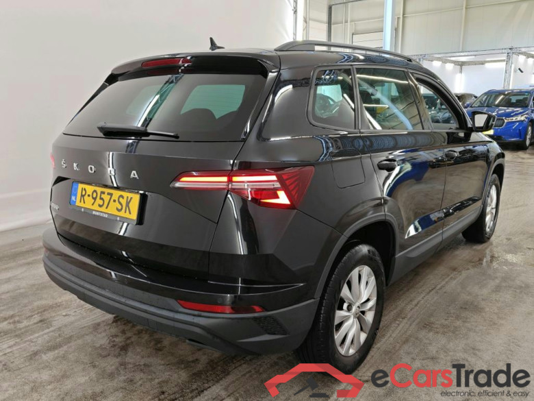 Škoda Karoq 1.0 TSI Greentech Business Edition 5d #2