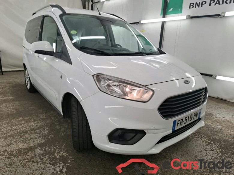 FORD Tourneo Courier / 2018 / 5P / monospace 1.5 TDCI 75 TITANIUM #4