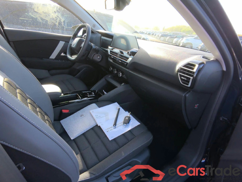 Citroen C4 X Plus e-C4 X 136 ch autonomie confort #3