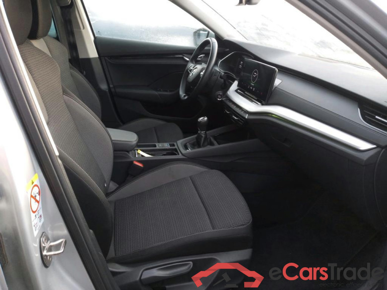 SKODA Octavia / 2020 / 5P / berlina con portón 2.0 TDI 85kW (115 CV) Manual Ambition #6