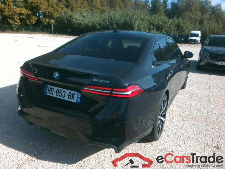SERIE 5 BERLINE 530 299ch PHEV 6M BB #4